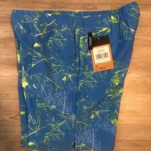 The North Face Shorts Mens Medium Wander